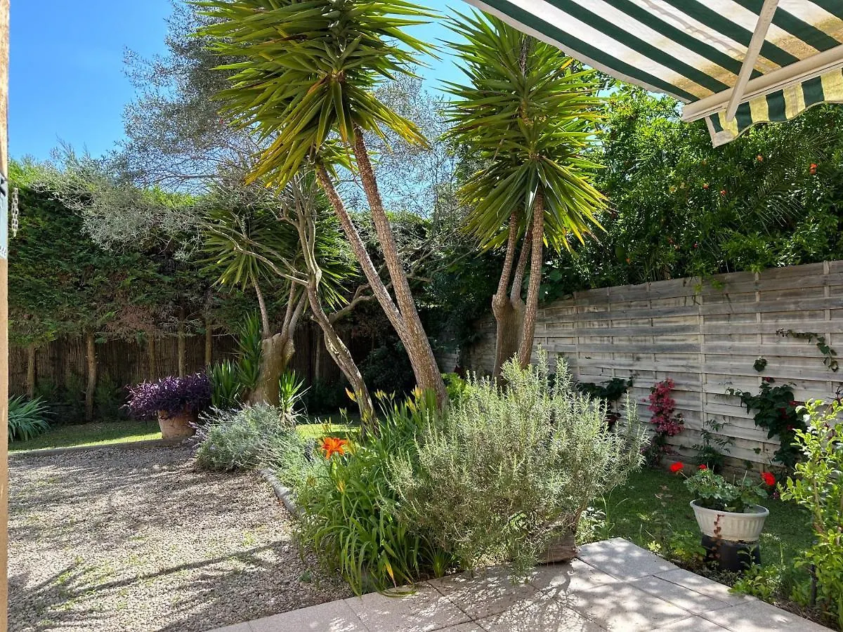 Villa Marinette Juan-les-Pins 0*,  France