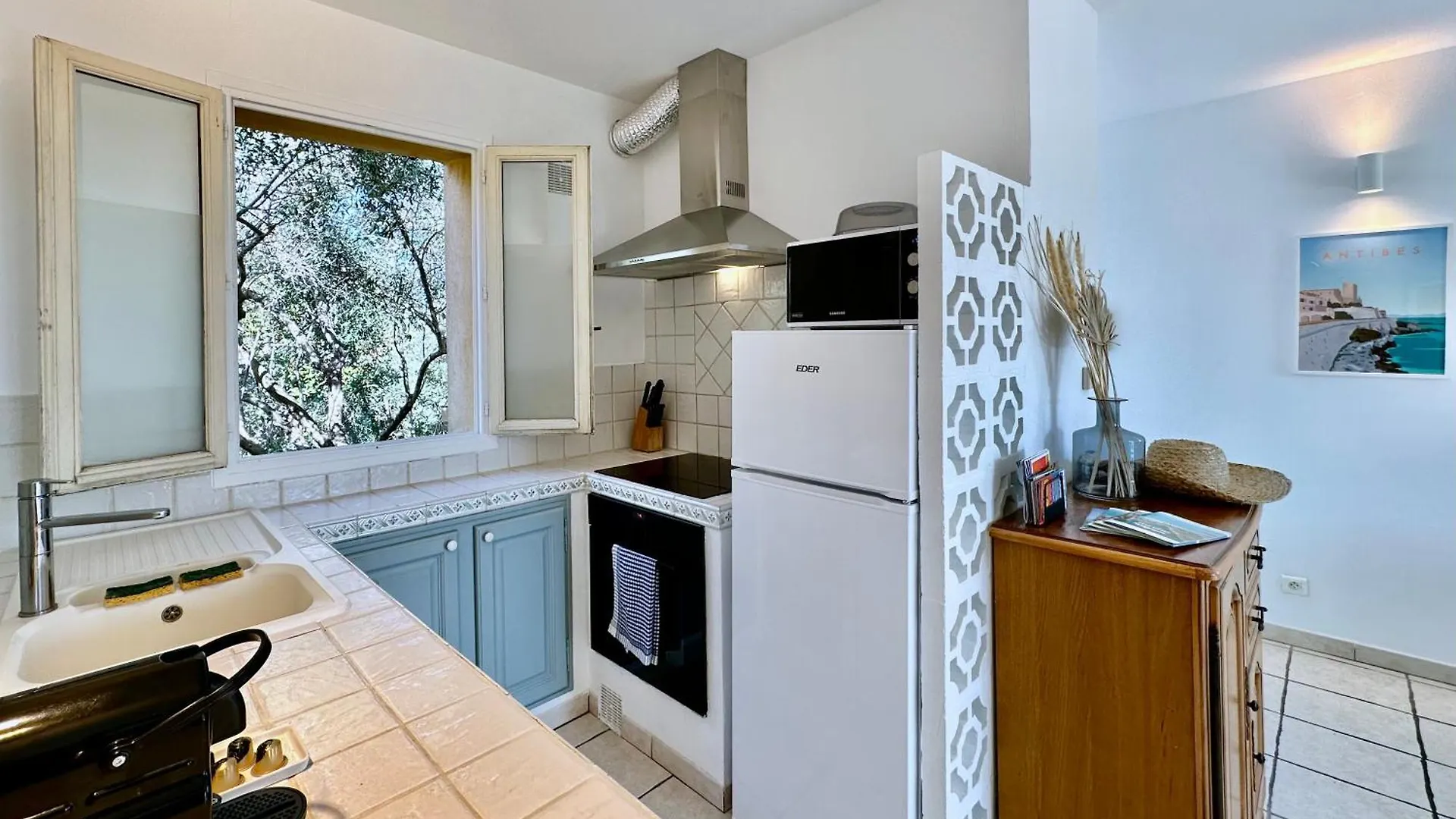 Villa Marinette Juan-les-Pins 0*,  France